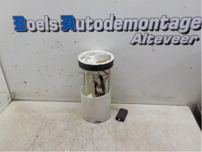 Gebruikte Tank element Pomp Volkswagen Fox (5Z) 1.2 Prijs € 40,00 Margeregeling aangeboden door Boels Autodemontage