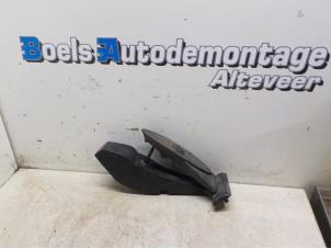 Gebruikte Gaspedaal BMW Mini One/Cooper (R50) 1.6 16V Cooper Prijs € 35,00 Margeregeling aangeboden door Boels Autodemontage