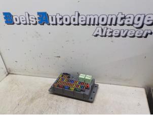 Gebruikte Zekeringkast BMW Mini One/Cooper (R50) 1.6 16V Cooper Prijs € 35,00 Margeregeling aangeboden door Boels Autodemontage