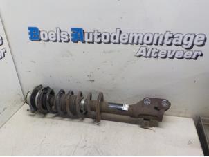 Gebruikte Voorpoot rechts Daihatsu Cuore (L251/271/276) 1.0 12V DVVT Prijs € 35,00 Margeregeling aangeboden door Boels Autodemontage