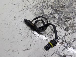 Gebruikte Lambda Sonde Mercedes C (W203) 1.8 C-180K 16V Prijs € 25,00 Margeregeling aangeboden door Boels Autodemontage