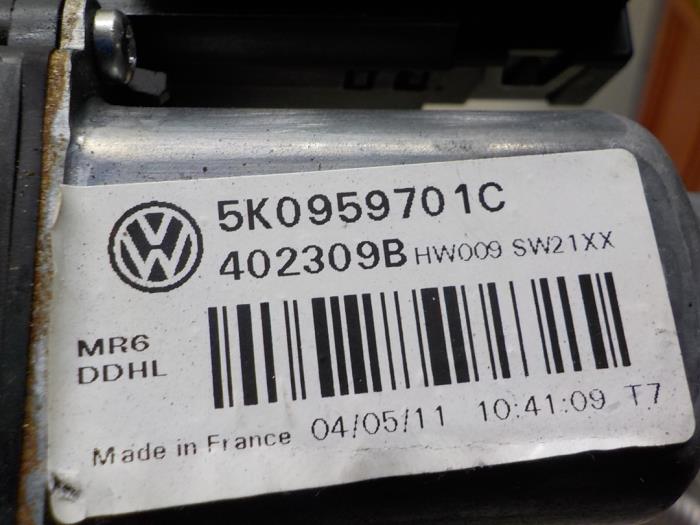 Raammotor Portier van een Volkswagen Golf VI (5K1) 2.0 TSI R 16V 4Motion 2011