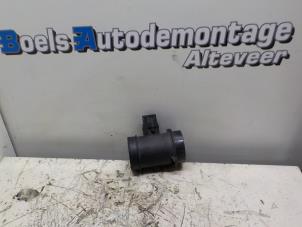 Gebruikte Luchtmassameter Audi A4 (B5) 2.5 TDI V6 24V Prijs € 25,00 Margeregeling aangeboden door Boels Autodemontage