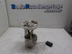 Gebruikte Tankvlotter Mazda 2 (NB/NC/ND/NE) 1.4 CiTD Prijs € 20,00 Margeregeling aangeboden door Boels Autodemontage