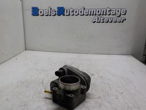 Gebruikte Gasklephuis BMW Mini One/Cooper (R50) 1.6 16V One Prijs € 45,00 Margeregeling aangeboden door Boels Autodemontage