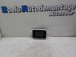 Gebruikte Display Interieur Ford Fiesta 6 (JA8) 1.0 EcoBoost 12V 100 Prijs € 30,00 Margeregeling aangeboden door Boels Autodemontage