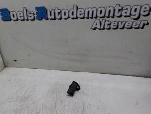 Gebruikte Map Sensor (inlaatspruitstuk) Ford Fiesta 6 (JA8) 1.0 EcoBoost 12V 100 Prijs € 15,00 Margeregeling aangeboden door Boels Autodemontage