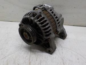 Dynamo van een Renault Clio II (BB/CB) 1.2 2002