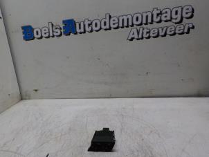 Gebruikte Licht Schakelaar Seat Exeo ST (3R5) 1.8 TSI 16V Prijs € 25,00 Margeregeling aangeboden door Boels Autodemontage