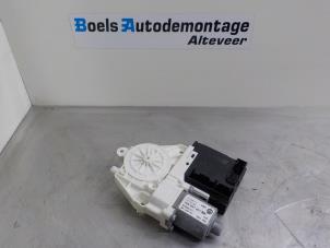 Gebruikte Ruitmechaniek 4Deurs links-voor Volkswagen Golf VI Variant (AJ5/1KA) 1.4 TSI 122 16V Prijs op aanvraag aangeboden door Boels Autodemontage