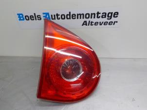 Gebruikte Achterlicht links Volkswagen Golf V (1K1) 1.4 TSI 140 16V Prijs € 35,00 Margeregeling aangeboden door Boels Autodemontage