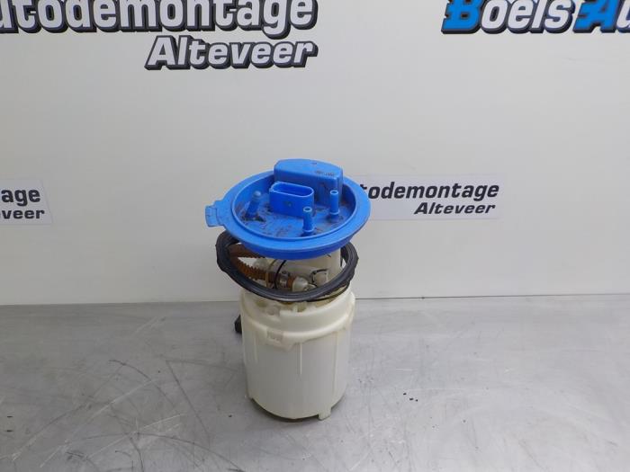 Gebruikte Tank element Pomp Volkswagen Golf V (1K1) 1.4 TSI 140 16V Prijs € 35,00 Margeregeling aangeboden door Boels Autodemontage