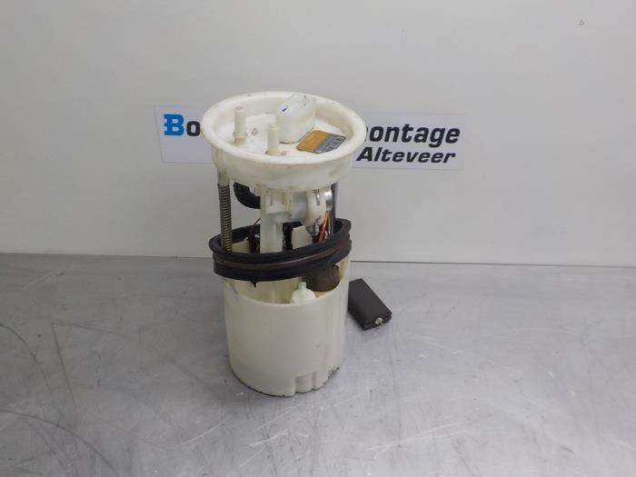 Gebruikte Tank element Pomp Volkswagen Fox (5Z) 1.2 Prijs € 40,00 Margeregeling aangeboden door Boels Autodemontage