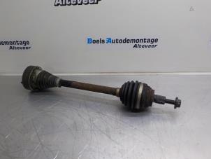 Gebruikte Steekas links-voor Volkswagen Scirocco (137/13AD) 1.4 TSI 160 16V Prijs € 45,00 Margeregeling aangeboden door Boels Autodemontage