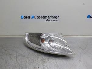 Gebruikte Clignoteur rechts Saab 9-5 Estate (YS3E) 2.2 TiD 16V Prijs € 20,00 Margeregeling aangeboden door Boels Autodemontage