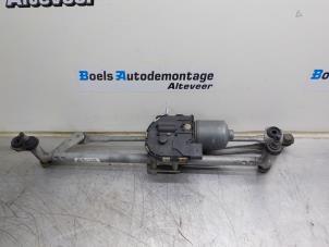 Gebruikte Ruitenwismotor + Mechaniek Volkswagen Scirocco (137/13AD) 1.4 TSI 122 16V Prijs € 40,00 Margeregeling aangeboden door Boels Autodemontage