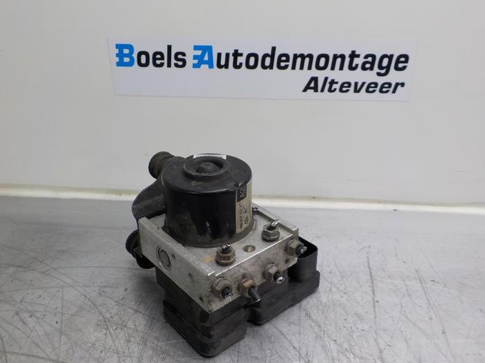 Gebruikte ABS Pomp Seat Altea (5P1) 1.9 TDI 105 Prijs € 75,00 Margeregeling aangeboden door Boels Autodemontage