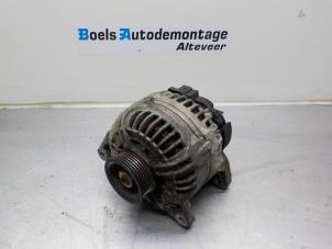 Gebruikte Dynamo Audi A4 (B6) 2.4 V6 30V Prijs € 50,00 Margeregeling aangeboden door Boels Autodemontage