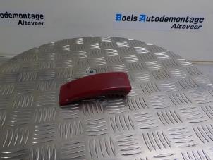 Gebruikte Bumper reflector links-achter Ford Focus C-Max 1.8 16V Prijs € 10,00 Margeregeling aangeboden door Boels Autodemontage