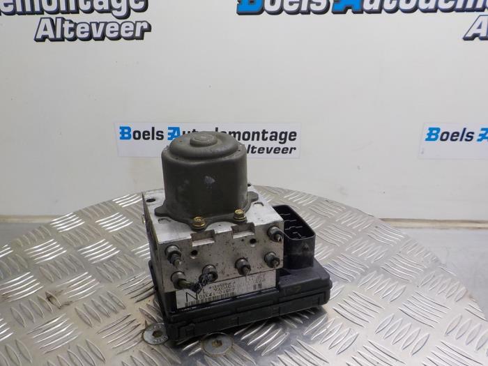 Gebruikte ABS Pomp Toyota Corolla (EB/WZ/CD) 1.6 16V VVT-i Prijs € 75,00 Margeregeling aangeboden door Boels Autodemontage