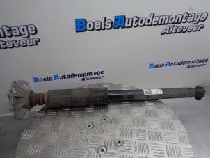 Gebruikte Schokdemper set Opel Corsa E 1.2 16V Prijs € 30,00 Margeregeling aangeboden door Boels Autodemontage