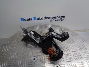 Gebruikte Achterlicht Printplaat links BMW 5 serie (E60) 530i 24V Prijs € 30,00 Margeregeling aangeboden door Boels Autodemontage