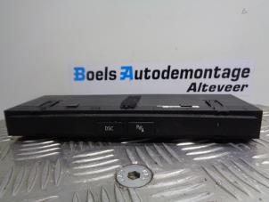Gebruikte PDC Schakelaar BMW 5 serie (E60) 530i 24V Prijs € 25,00 Margeregeling aangeboden door Boels Autodemontage