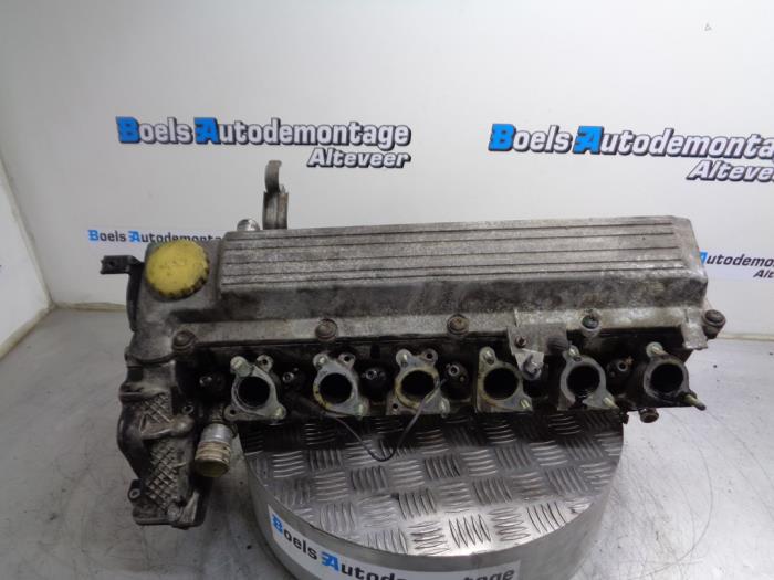 Gebruikte Cilinderkop Opel Omega B (25/26/27) 2.5 TD Prijs € 150,00 Margeregeling aangeboden door Boels Autodemontage
