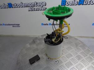 Gebruikte Brandstofpomp Elektrisch Audi A4 Cabrio (B7) 2.0 TFSI 20V Prijs € 50,00 Margeregeling aangeboden door Boels Autodemontage