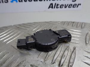 Gebruikte Regensensor BMW 2 serie Active Tourer (F45) 220d 2.0 TwinPower Turbo 16V Prijs € 25,00 Margeregeling aangeboden door Boels Autodemontage