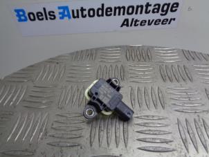 Gebruikte Airbag Sensor Volkswagen Up! (121) 1.0 12V 75 Prijs op aanvraag aangeboden door Boels Autodemontage