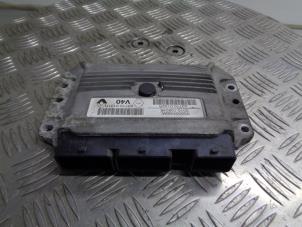 Gebruikte Computer Motormanagement Renault Megane III Coupe (DZ) 1.6 16V Prijs € 100,00 Margeregeling aangeboden door Boels Autodemontage