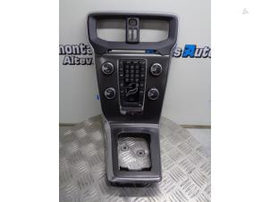 Gebruikte Regelunit Multi Media Volvo V40 (MV) 1.6 D2 Prijs € 100,00 Margeregeling aangeboden door Boels Autodemontage