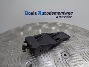 Gebruikte Sensor ACC (afstand) Volvo V40 (MV) 1.6 D2 Prijs € 50,00 Margeregeling aangeboden door Boels Autodemontage