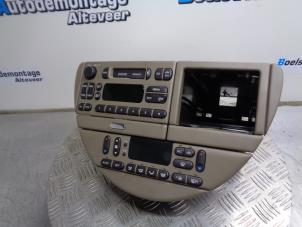 Gebruikte Radio Jaguar S-type (X200) 3.0 V6 24V Prijs € 30,00 Margeregeling aangeboden door Boels Autodemontage