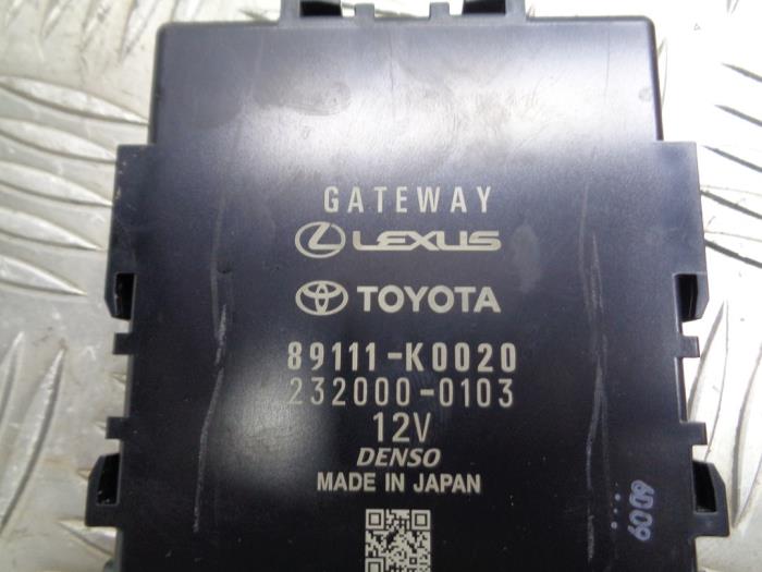 Gateway module van een Toyota Yaris IV (P21/PA1/PH1) 1.5 12V Hybrid 2020