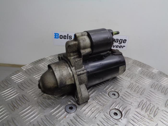 Gebruikte Startmotor Volkswagen Passat Variant 4Motion (3B6) 2.8 V6 30V Prijs € 35,00 Margeregeling aangeboden door Boels Autodemontage