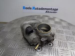 Gebruikte Gasklephuis BMW Mini One/Cooper (R50) 1.6 16V One Prijs € 35,00 Margeregeling aangeboden door Boels Autodemontage