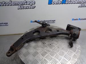 Gebruikte Draagarm links-voor BMW Mini One/Cooper (R50) 1.6 16V One Prijs € 35,00 Margeregeling aangeboden door Boels Autodemontage
