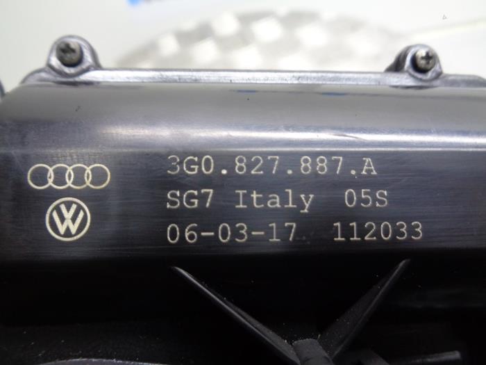 Slotmechaniek Achterklep van een Volkswagen Passat Variant (3G5) 2.0 TDI BiTurbo 16V 4Motion 2017