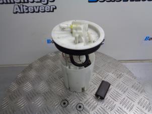 Gebruikte Tank element Pomp Mazda 3 Sport (BL14/BLA4/BLB4) 1.6i MZR 16V Prijs € 35,00 Margeregeling aangeboden door Boels Autodemontage