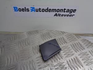 Gebruikte Afdekkap Sleepoog achter BMW 5 serie (F10) 518d 16V Prijs € 15,00 Margeregeling aangeboden door Boels Autodemontage