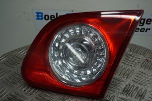 Gebruikte Achterlicht rechts Volkswagen Passat (3C2) 1.9 TDI Prijs € 35,00 Margeregeling aangeboden door Boels Autodemontage