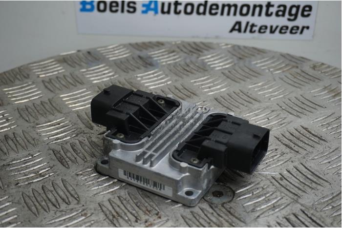 Gebruikte Computer Automatische Bak Opel Signum (F48) 2.2 DGI 16V Prijs € 50,00 Margeregeling aangeboden door Boels Autodemontage