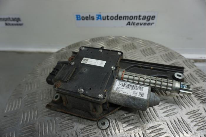 Gebruikte Handrem motor Opel Insignia Mk.I 2.8 VXR V6 Turbo Ecotec 24V 4x4 Prijs € 100,00 Margeregeling aangeboden door Boels Autodemontage