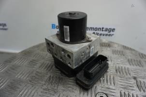 Gebruikte ABS Pomp Opel Insignia Mk.I 2.8 VXR V6 Turbo Ecotec 24V 4x4 Prijs € 175,00 Margeregeling aangeboden door Boels Autodemontage