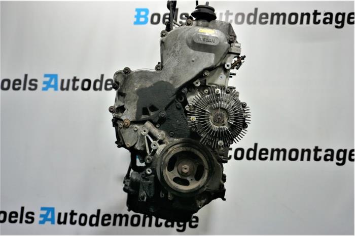 Motor van een Nissan Pathfinder (R51) 2.5 dCi 16V 4x4 2006