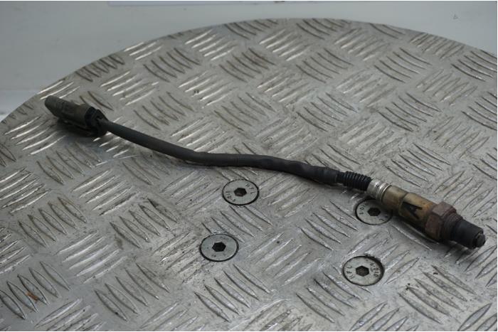 Gebruikte Lambda Sonde Opel Adam 1.0 Ecotec 12V SIDI Turbo Prijs € 25,00 Margeregeling aangeboden door Boels Autodemontage