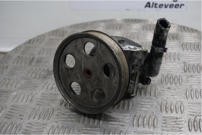 Gebruikte Stuurpomp Audi A4 (B8) 1.8 TFSI 16V Prijs € 35,00 Margeregeling aangeboden door Boels Autodemontage