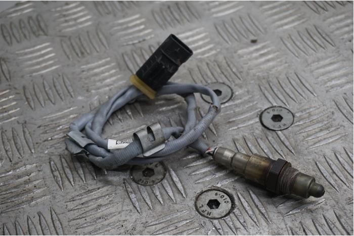 Gebruikte Lambda Sonde BMW 5 serie (G30) 530i 2.0 TwinPower Turbo 16V Prijs € 35,00 Margeregeling aangeboden door Boels Autodemontage